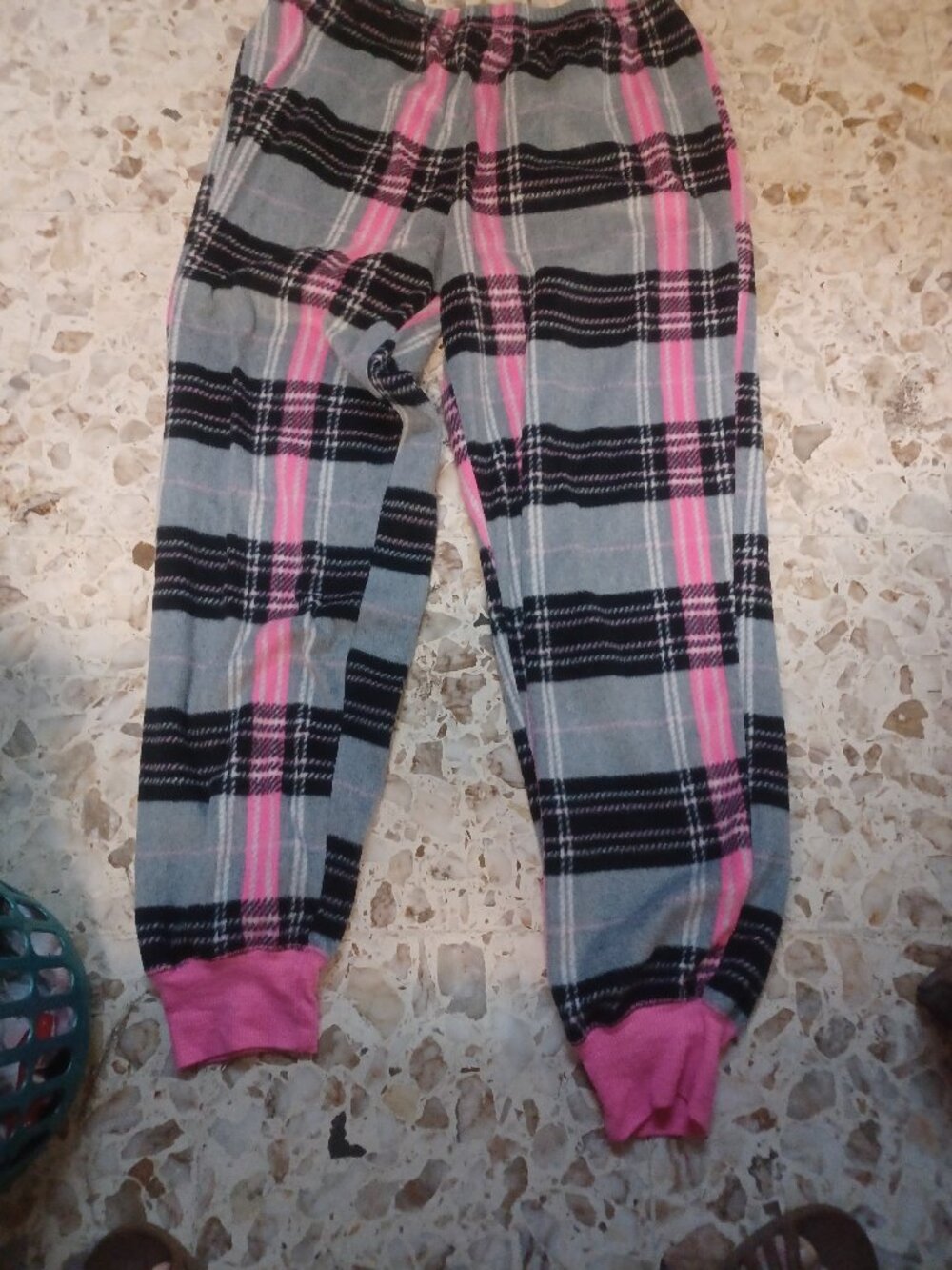 Secret Treasures Women's Fleece Pajama Pants M (8-10) Pink & Gray Plaid